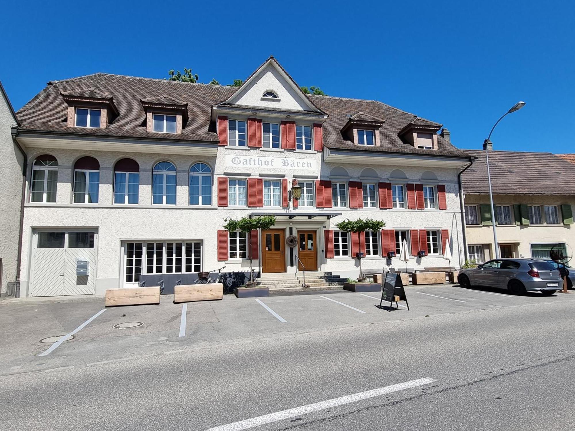 Gasthof Baeren Schinznach Dorf Exterior photo